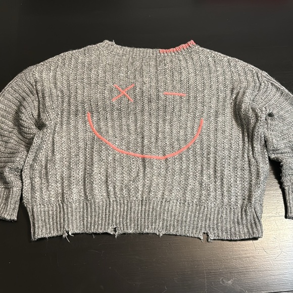 Vintage Havana happy face Gray V-Neck Sweater with Pink Details - Picture 6 of 6